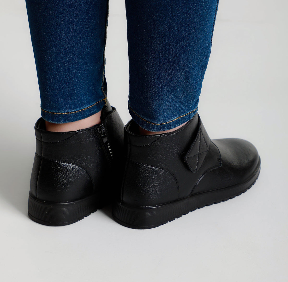 Thea - Stivaletto comodo Donna
